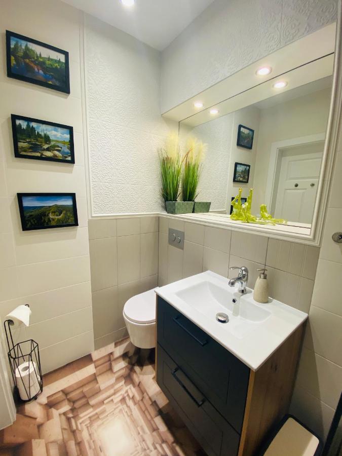 Iseroase House Deluxe Pobiedna Ngoại thất bức ảnh